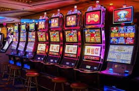 Antarmuka permainan Quickspin di turbobet77 dengan gulungan dan garis pembayaran